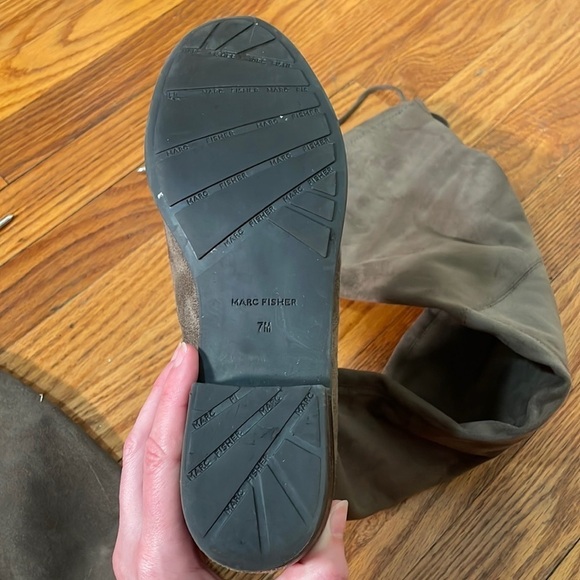 Marc Fisher Side Zip Over The Knee Faux Suede Boots Taupe size 7 - Picture 7 of 10